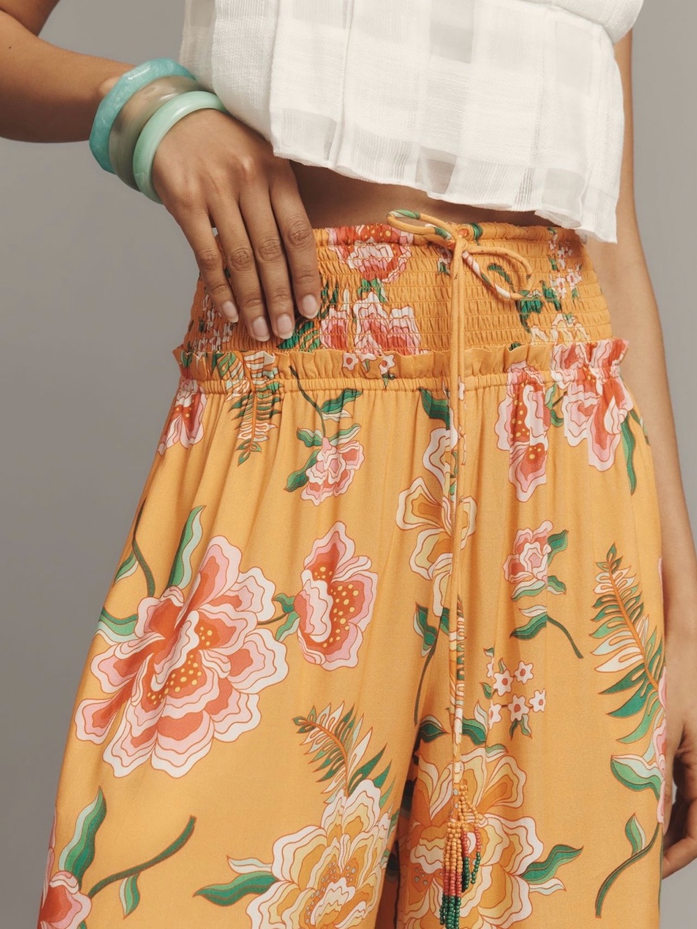 FARM RIO X ANTHROPOLOGIE SMOCKED FLORAL WIDE-LEG PANTS - Picture 5 of 7